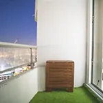 Splendid Designer Apt With Magnificent View
